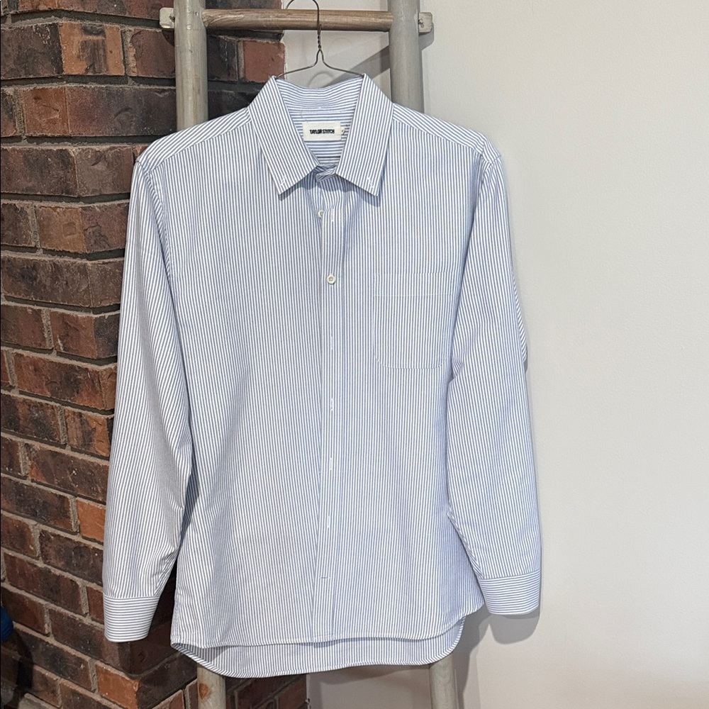 Taylor Stitch Light Blue & White Striped Casual Button Down Shirt